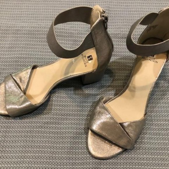 White Mountain Shoes - Ladies Dress Shoes - White Mountain - Size 7.5 M - Gently Used